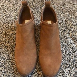 Euc Steve Madden suede booties 8.5